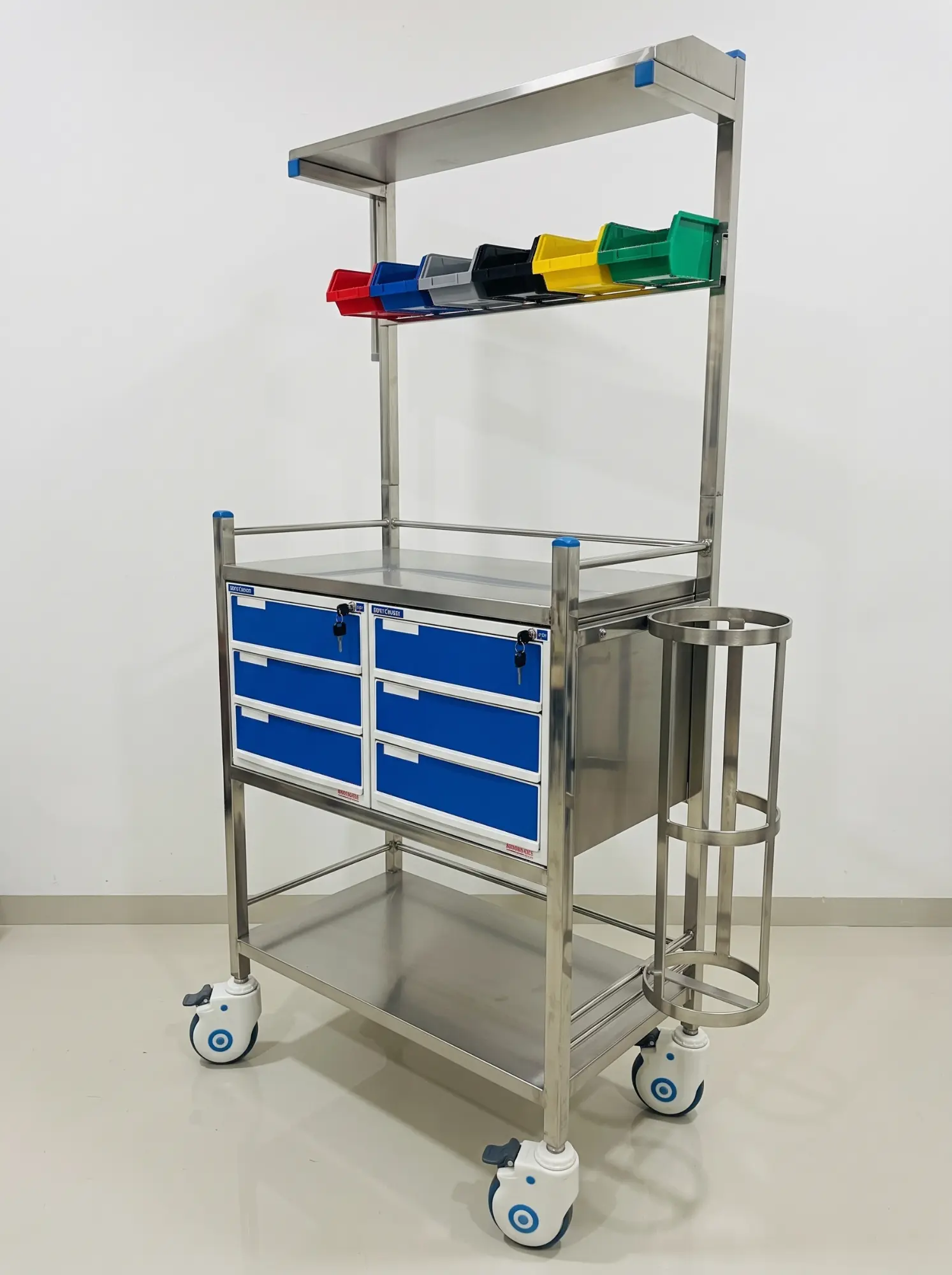 SS CRASH CART WITH SIDE GUARD RAIL Image 2